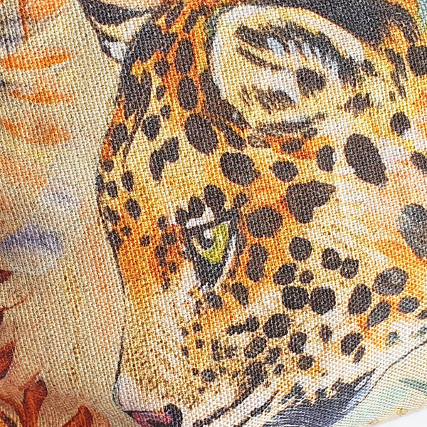 Zip pouch with Cheetah artwork