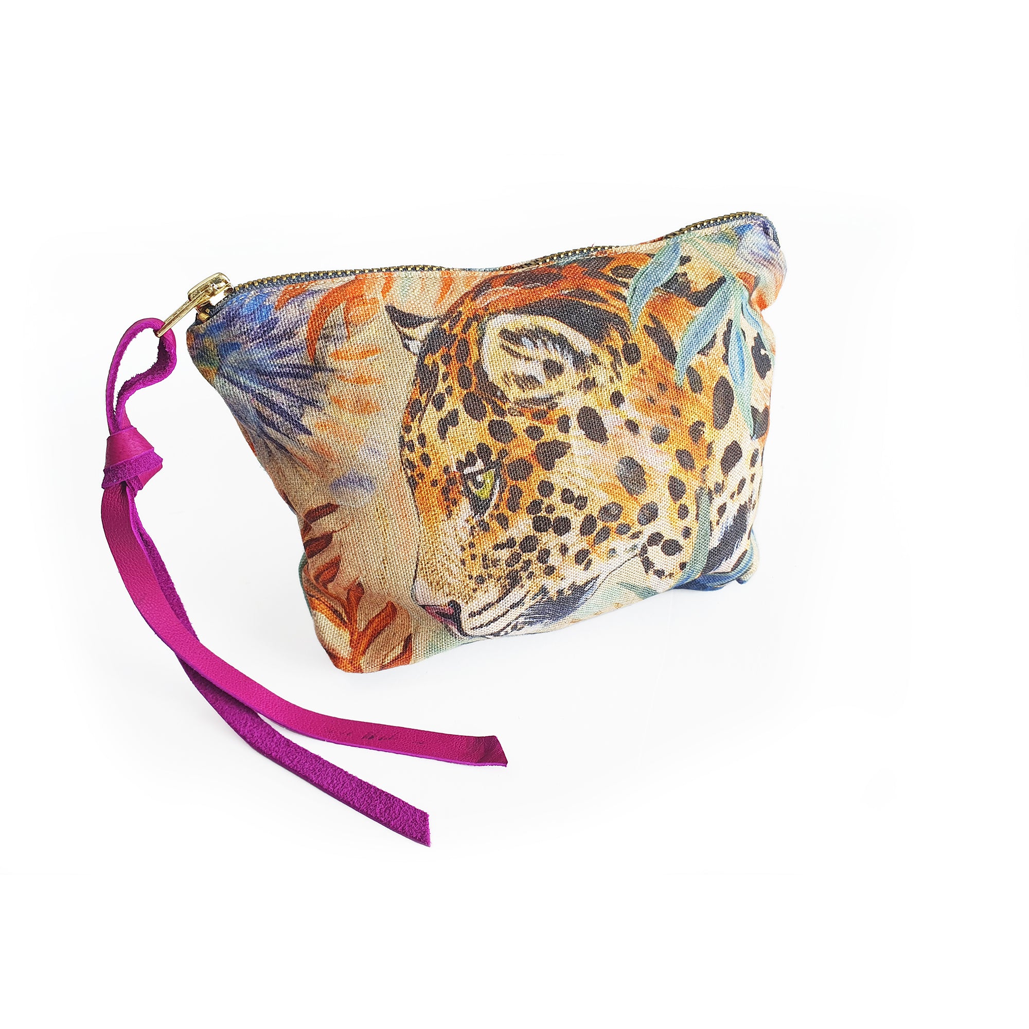 Zip pouch with Cheetah artwork